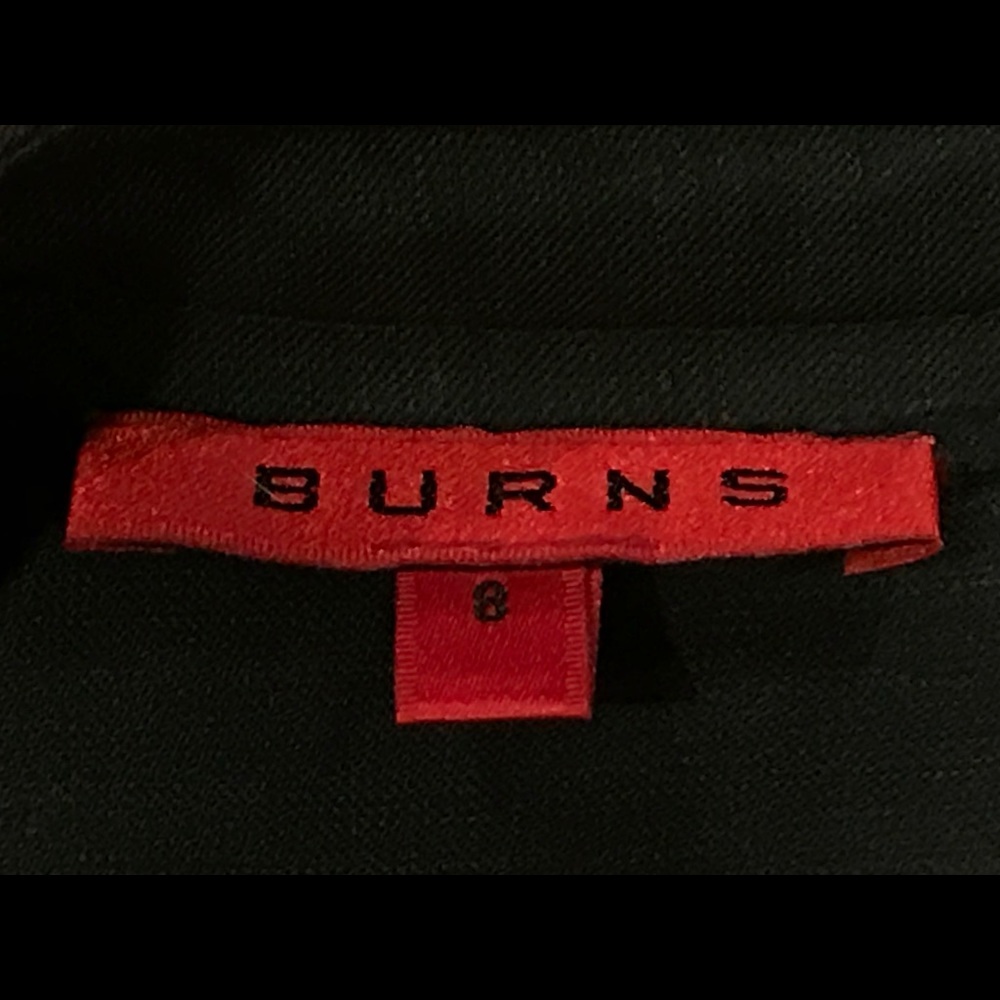 Simple Clean Lines: This Skirt Doesn’t Disappoint - image 4